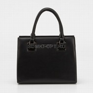  P.Avanti black .  M