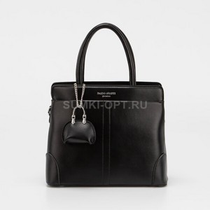  P.Avanti black .  M